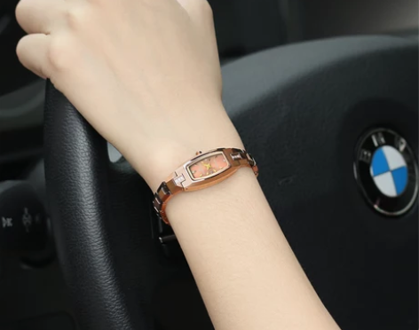 转卖正品超薄防水手表女士腕表石英女钨钢女表...