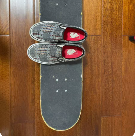 包邮回忆啊今天突然翻到一双几年前玩板子练风...