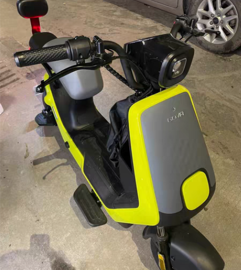 小牛电动 B0动力版 新国标石墨烯电池通勤...