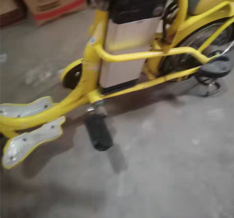 飞鸽锂电池电动车，电池用了两年，闲置三年，...