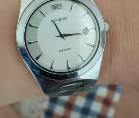 包邮手表，罗西尼，别问质量，没的说，分秒不...