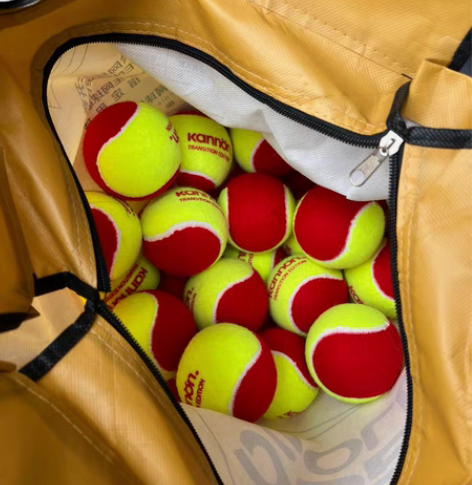 包邮网球训练球99新，新手球60个，?广州...