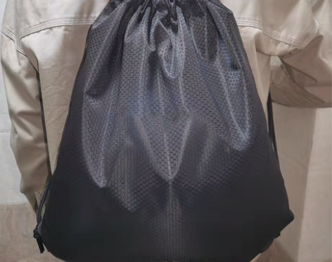 包邮9.9包邮!防 水面料双肩背包户外篮球...