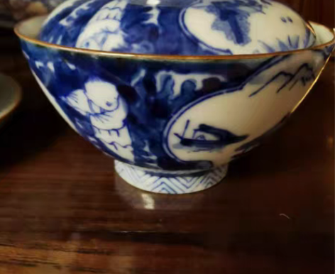 一只百年老青花盖碗，有条轻微冲线 （6图）...