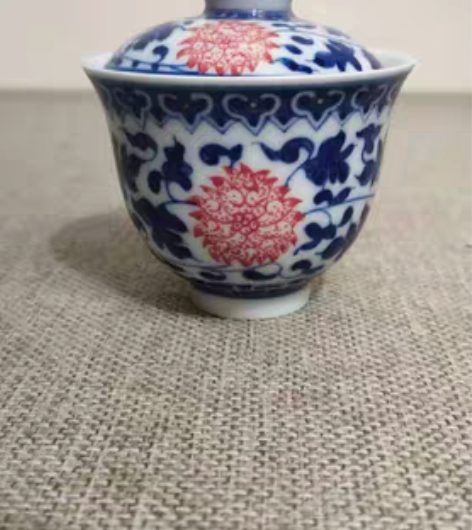 包邮景德镇瓷器手绘青花釉里红盖碗 出淤泥而...