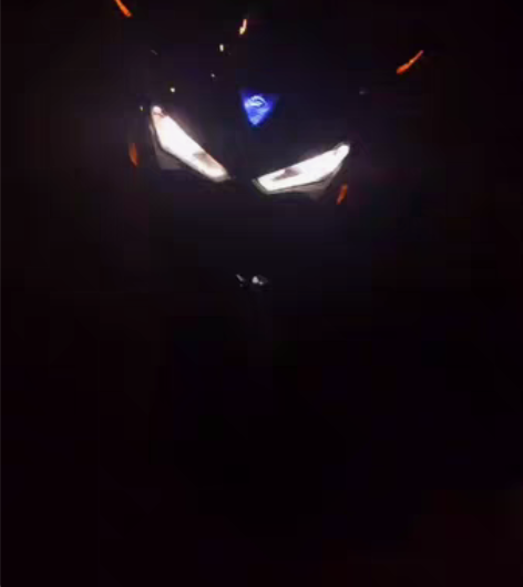 国产R3 第一张图是现在加装了后视镜的 后...