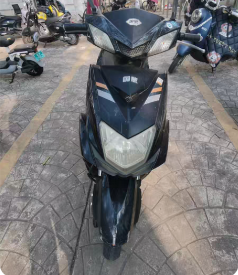 因工作调动，电动摩托车出售，900，充一次...