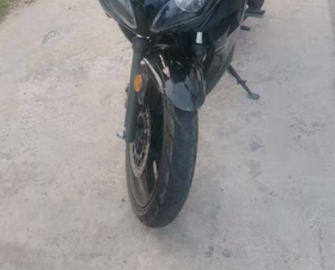 新车买来，单杠200cc排量，适合新手练技...