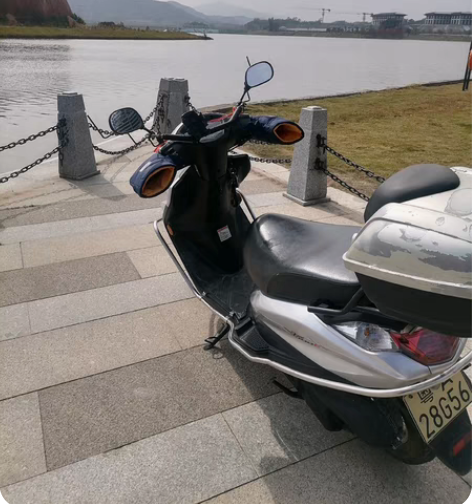 豪爵国四电喷vf100e，省油耐用。车况完...
