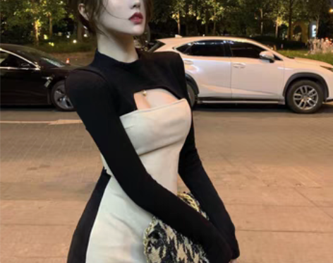 转卖法式复古针织镂空长袖裙子女2022早秋...