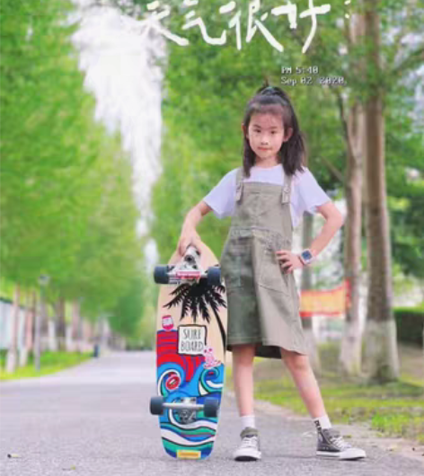 闲置女童背带裙,穿一次,基本全新,纯棉质量...