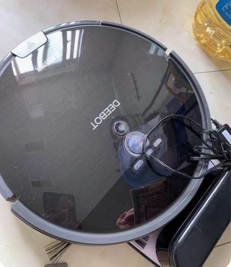 科沃斯扫地拖地机器人DF45。买回来2年半...