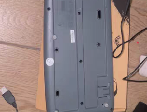 包邮搬家！！！ 便宜出！！！ 罗技K120...