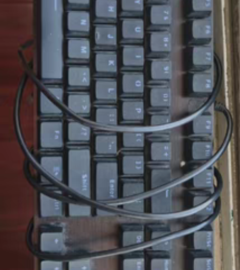 雷柏机械键盘，v500pro，只有黄光的那...