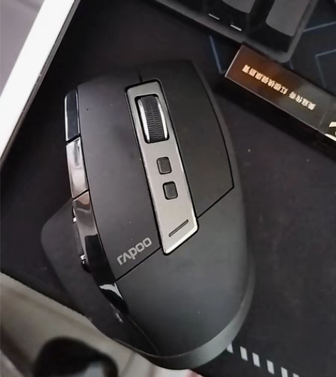 闲置的鼠标,雷柏MT750L MT75...