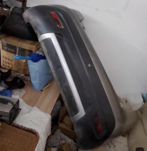 后保险杠 红日电动车原厂 感兴趣的话点“我...