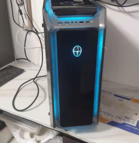 雷神黑武士4代主机，带无线充电，配置可以看...