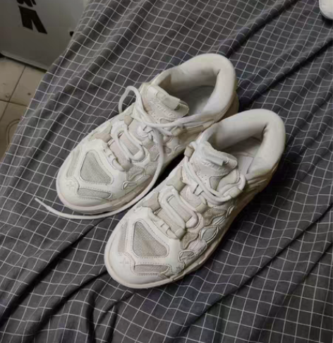 特步男鞋，标准码39码，闲置出，洗过水，鞋...