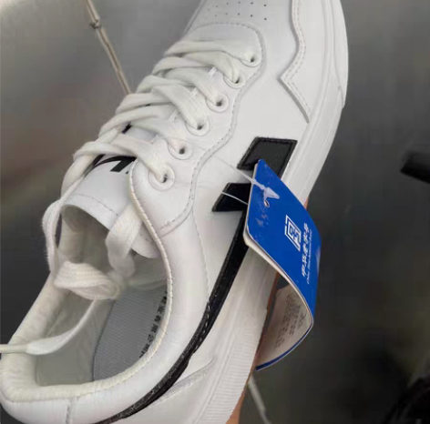 回力正品小白鞋，皮面，全新有吊牌，38码，...