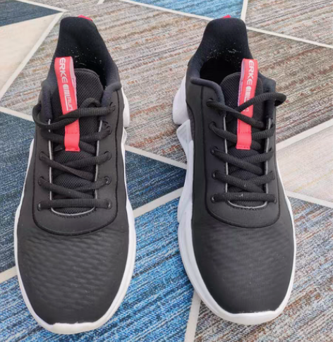 二手男鞋44码，鸿星尔克运动鞋实拍图 感兴...
