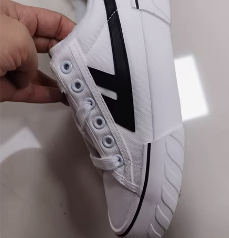 包邮全新回力帆布棉鞋加绒款冬季必备包邮专柜...