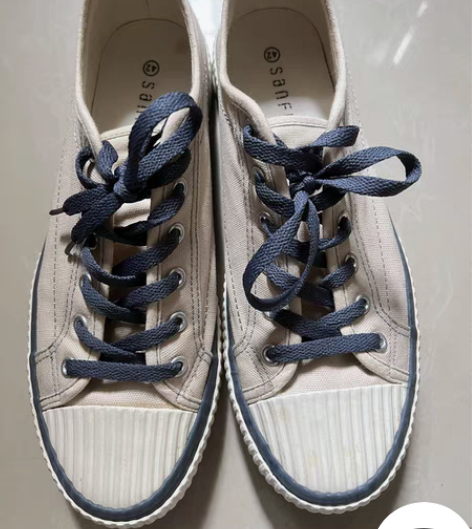 包邮三福帆布鞋 42码，穿过两次之后就一直...