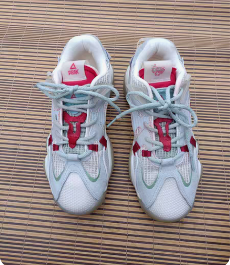 41码匹克运动鞋 鞋子八成新以上  保证正...