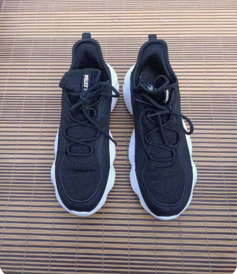 包邮38.5码乔丹运动鞋跑步鞋 鞋子八成新...