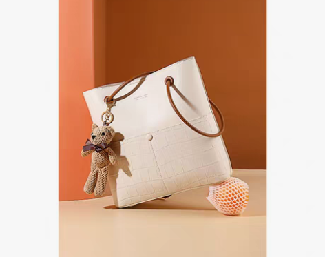 转卖啄木鸟单肩包女2023新款水桶包上课大...