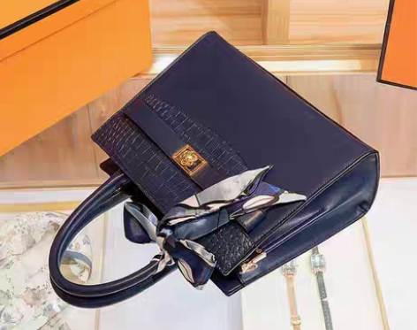 女土包包大容量2022新款时尚中年送妈妈生...