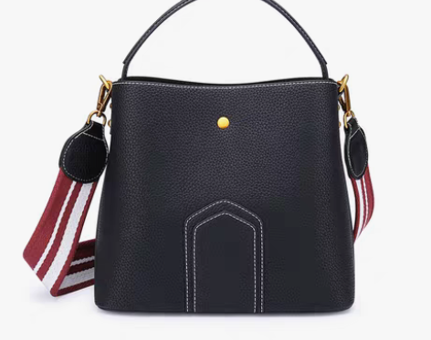 转卖稻草人女包2020新款水桶包单肩包女士...