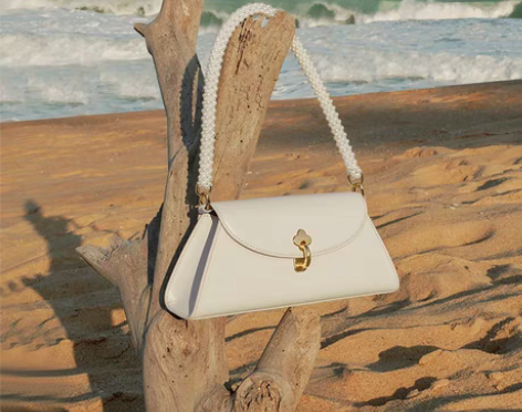 转卖【狂欢价】纽芝兰包包2021新款小众百...