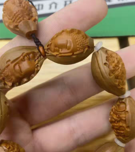 包邮一念神魔，玩的有半年了，今年上班忙没空...