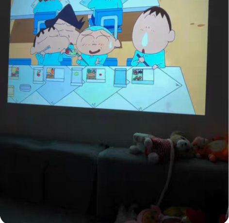 超清智能投影仪高清4k酒店必备高亮度办公家...