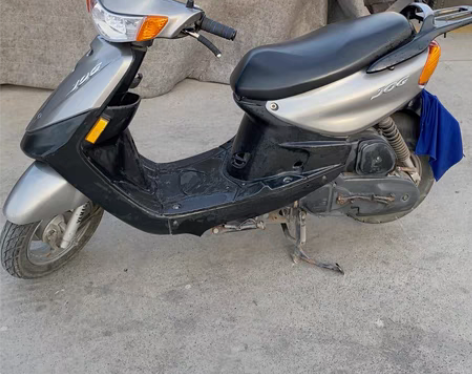 转让自己骑的雅马哈巧格摩托车!成色9成新以...
