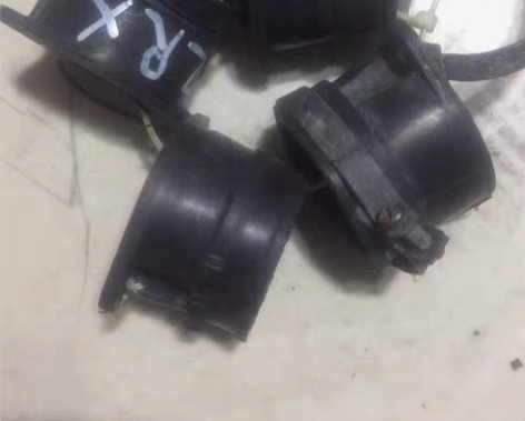 川崎zrx400化油器接口胶感兴趣的话点“...