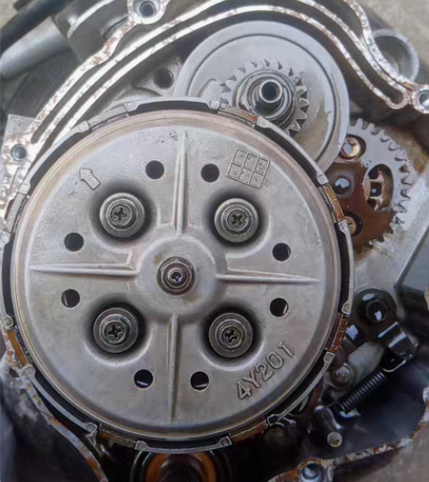 雅马哈凌骥太子ZY 125比天剑好多了￥5...