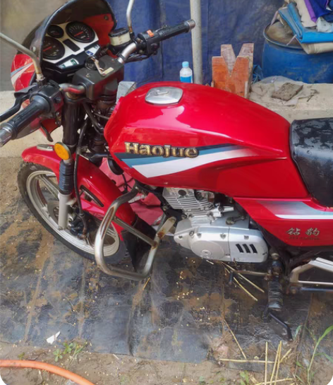 豪爵，钻豹，精品车况，在家闲置好几年，电启...