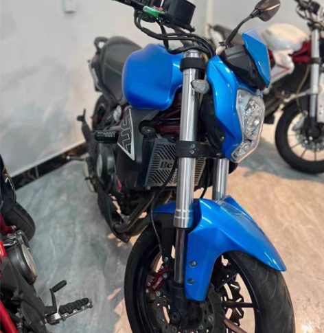 16年黄龙300   成色漂亮 发动机巅峰...