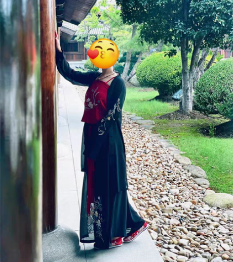 转卖子南记《槿希》宋裤三件套刺绣褙子吊带原...