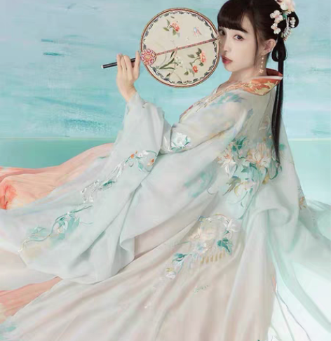 十三余小豆蔻儿[玉兰清露-华服日联名款] ...
