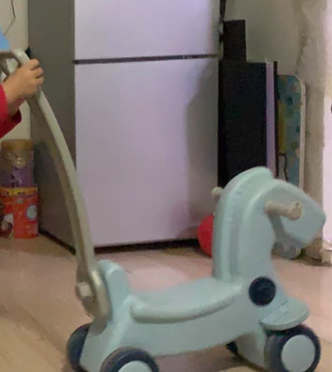 儿童摇摇马溜溜车 感兴趣的话点“我想要”和...