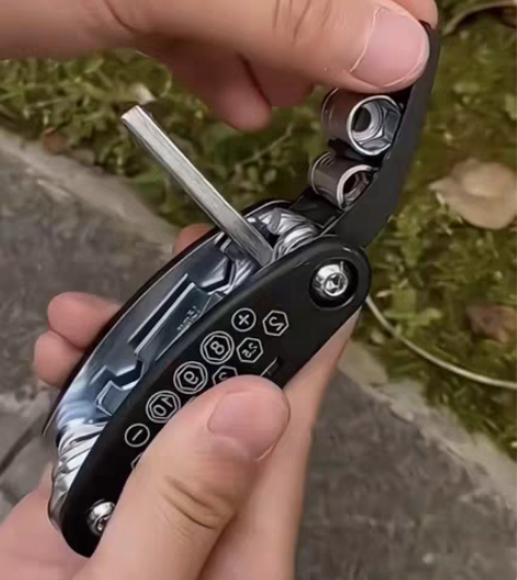 包邮最新款六棱多功能折叠螺丝刀内六角组合套...