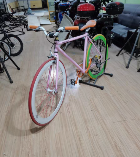 包邮还有几两死飞，处理 感兴趣的话点“我想...