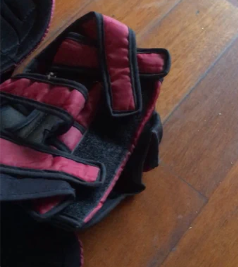 包邮溜冰鞋套装闲置转让，一双双排轮 有些年...