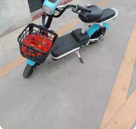 【仓库装修】特价处理全新电动车白菜价可上牌...