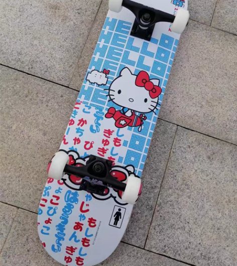 血亏价出girl专业滑板初学入门刷街代步四...