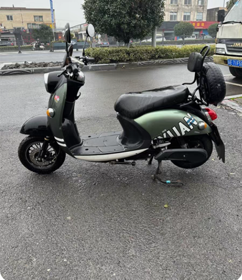 包邮个人二手电动车 全新电瓶 续航五十公里...