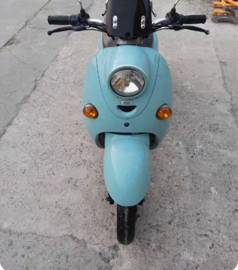 冰川兰雅迪品牌电动车闲置 感兴趣的话点“我...