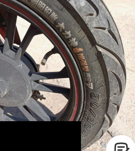 出售闲置一辆速派奇电动车大架子的，轮胎90...